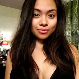 Meet your Posher, Charmaine